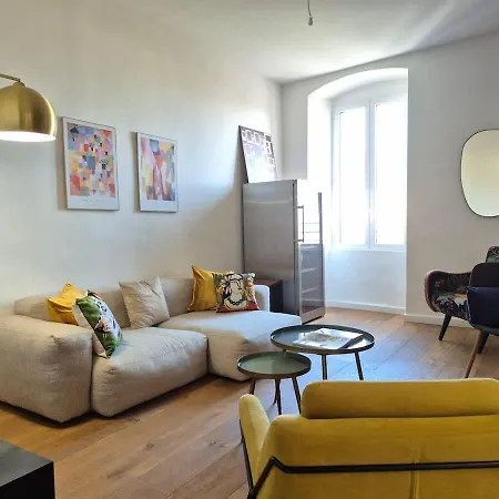Design Et Lumineux Au Coeur De La Appartement *