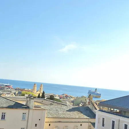 Design Et Lumineux Au Coeur De La * Bastia (Corsica)
